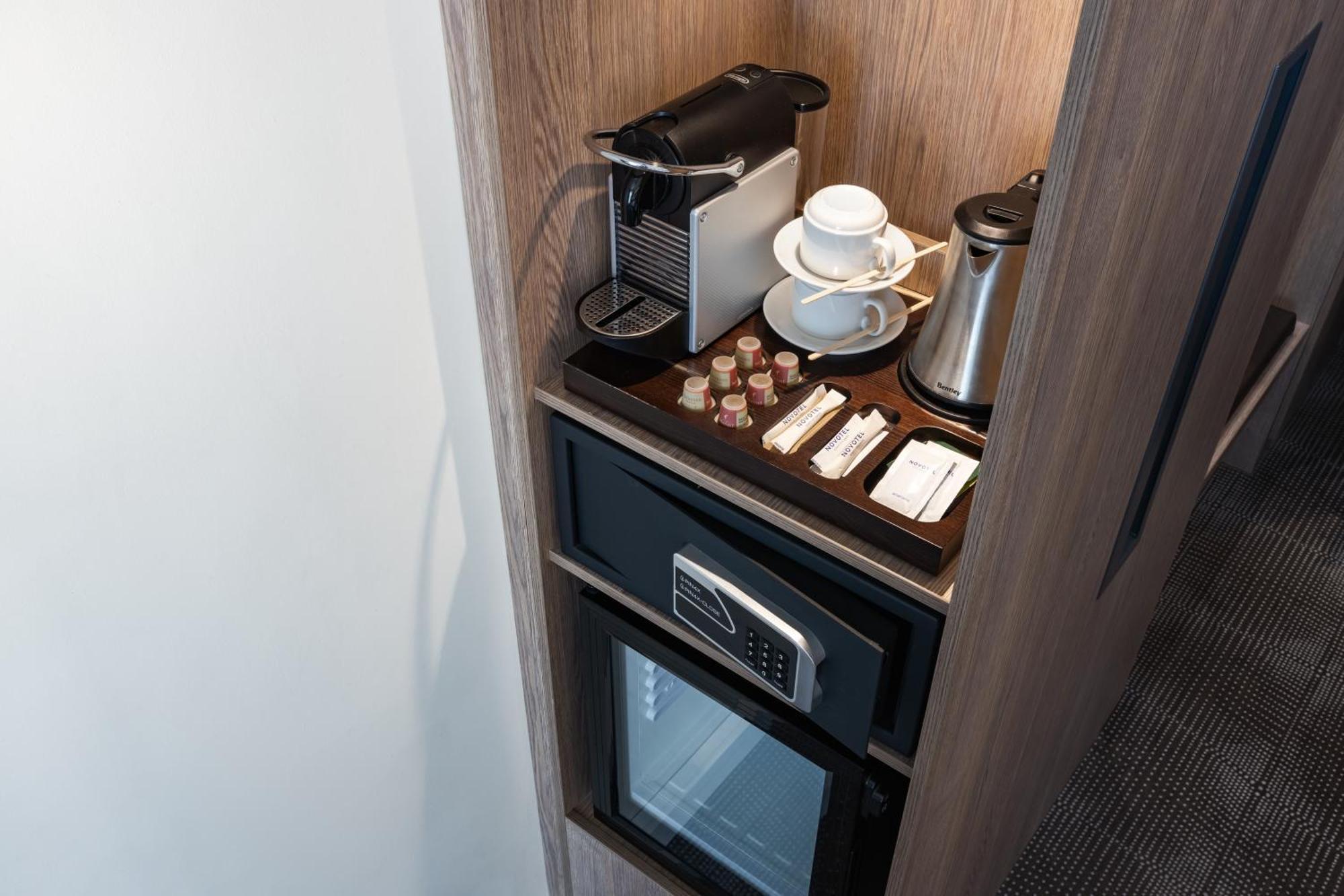 Novotel Center Отель Алматы