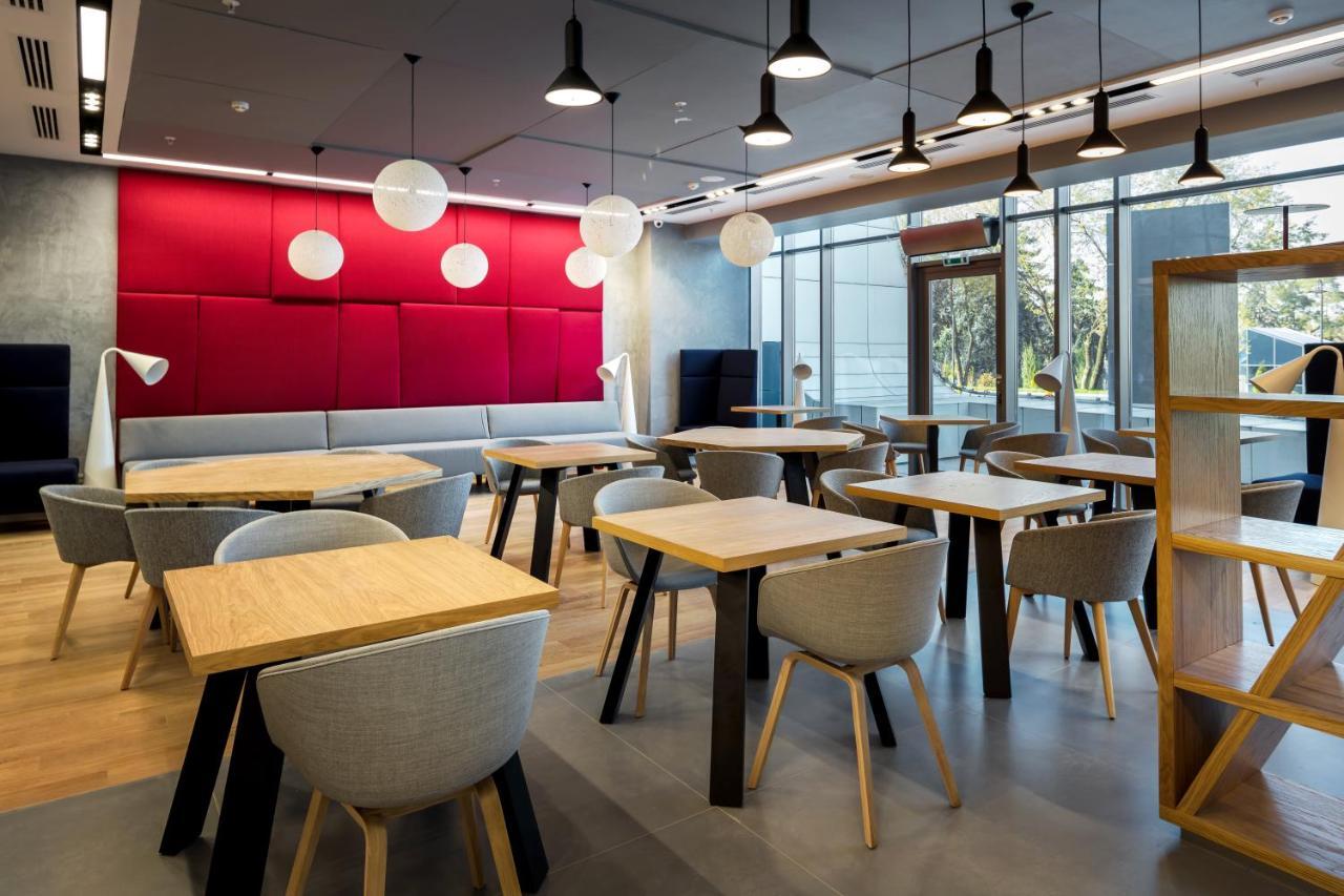 Novotel Center 4* Алматы