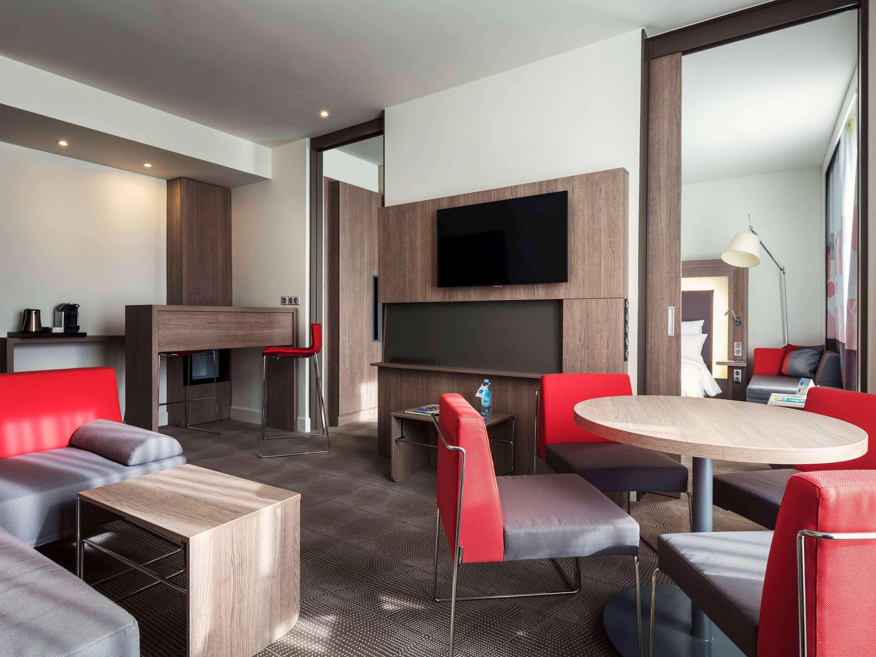 Otel Novotel Center Almatı
